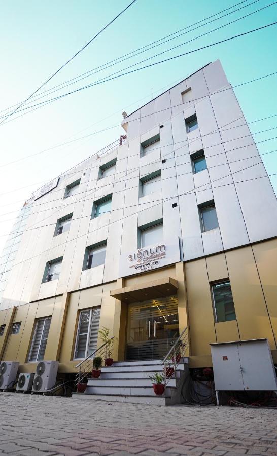 Hotel Northwind, Kharar, Mohali Exterior foto